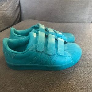 Pharrell Williams Adidas kids shoes size 1 youth